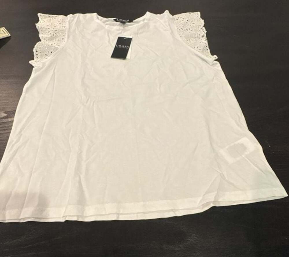 Lauren Ralph Lauren Women's White Eyelet Flutter Sleeve Top Size S NEW W/tags